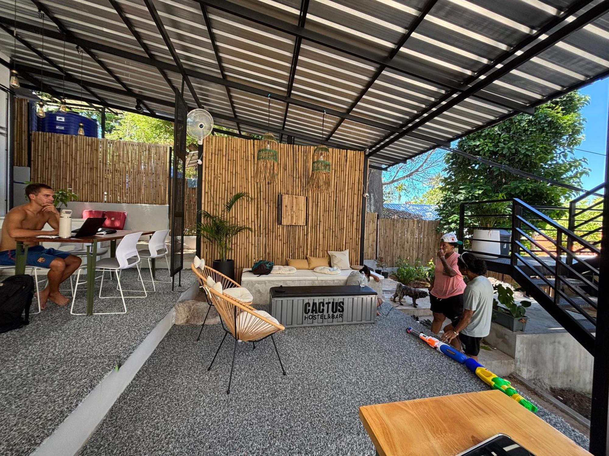 Cactus Boutique Hostel Ko Tao Luaran gambar